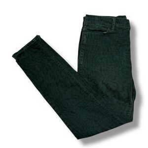 Dittos Women’s Dawn Mid Rise Skinny Leg Jeans Green Leopard Size 28